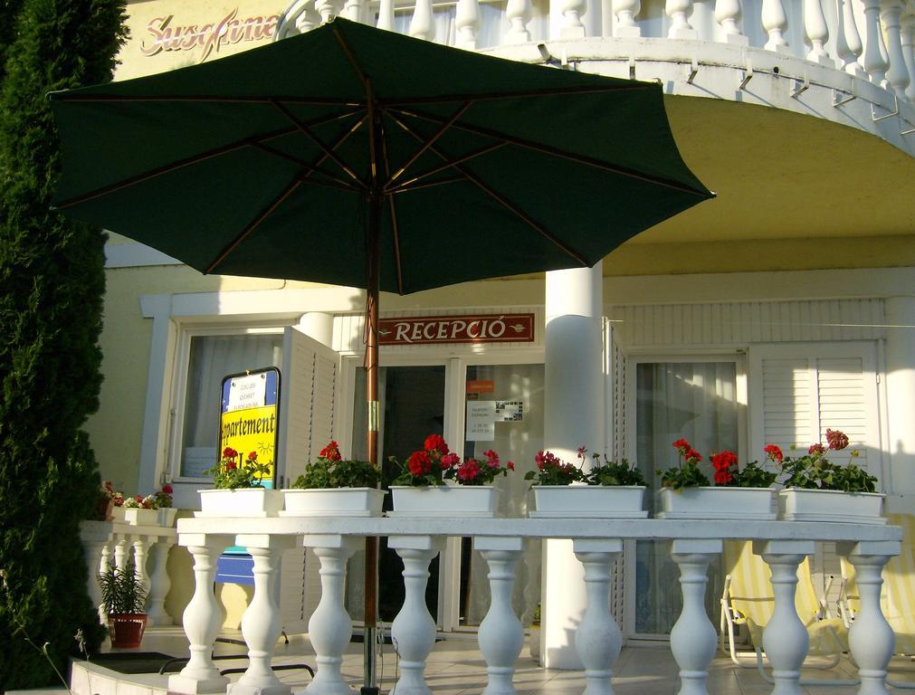 시오포크 Crystal Es Susanne Panzio B&B 외부 사진