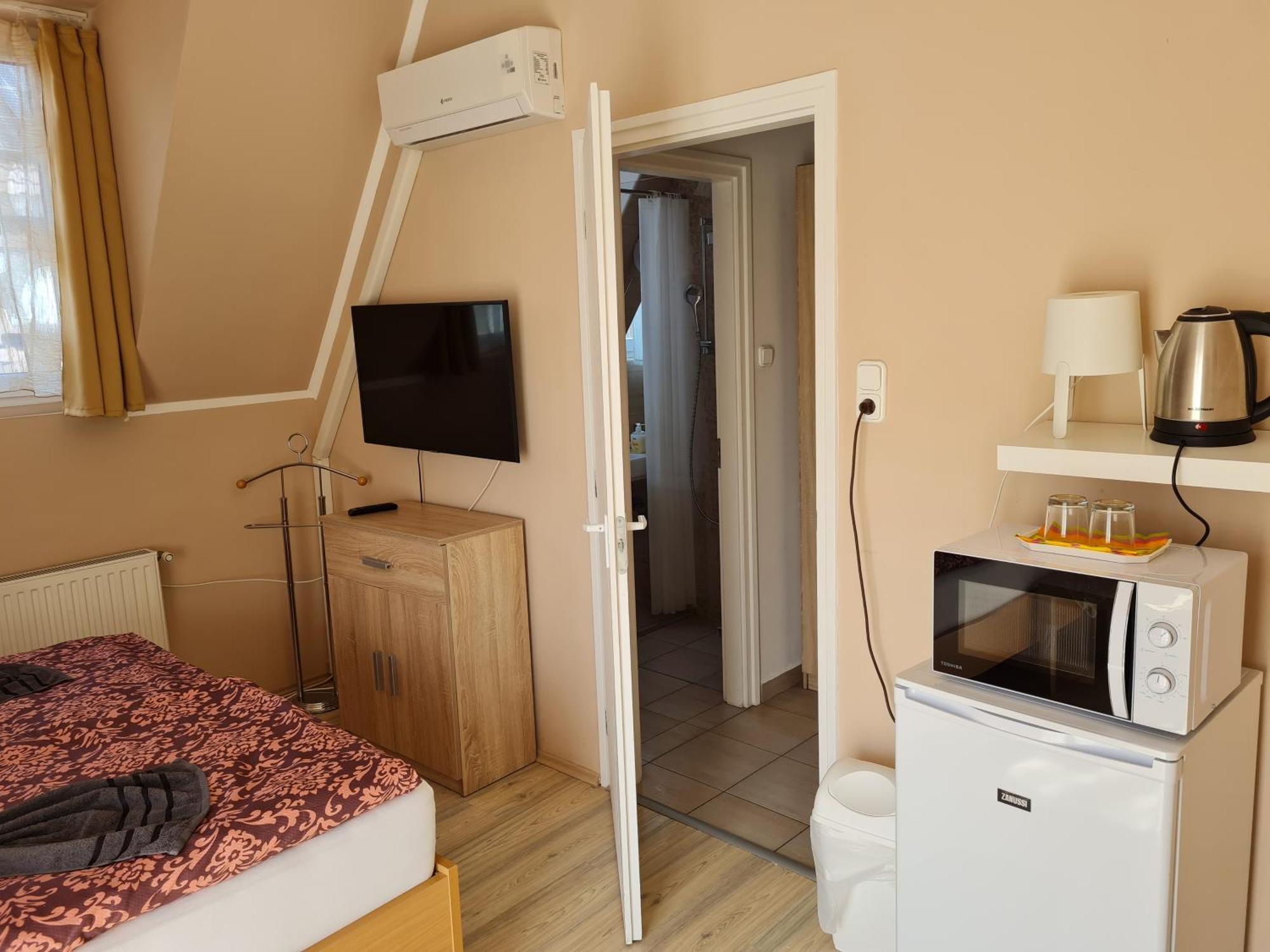 시오포크 Crystal Es Susanne Panzio B&B 외부 사진