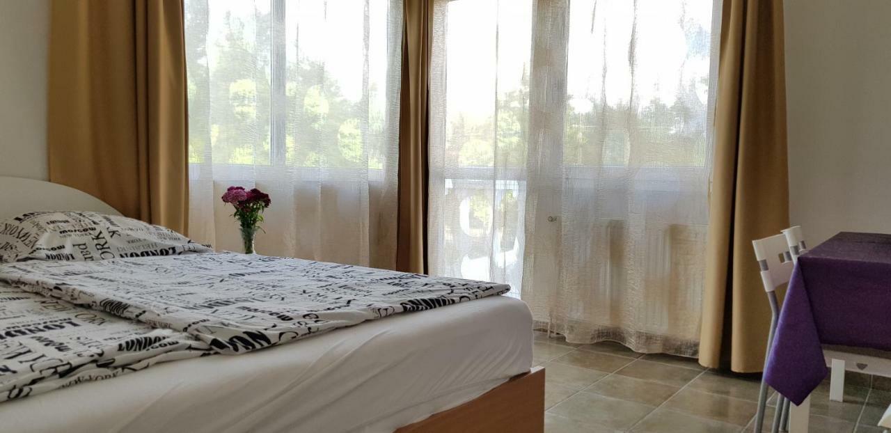 시오포크 Crystal Es Susanne Panzio B&B 외부 사진